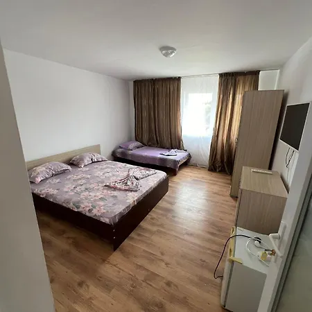 Alexandra Гостевой дом *